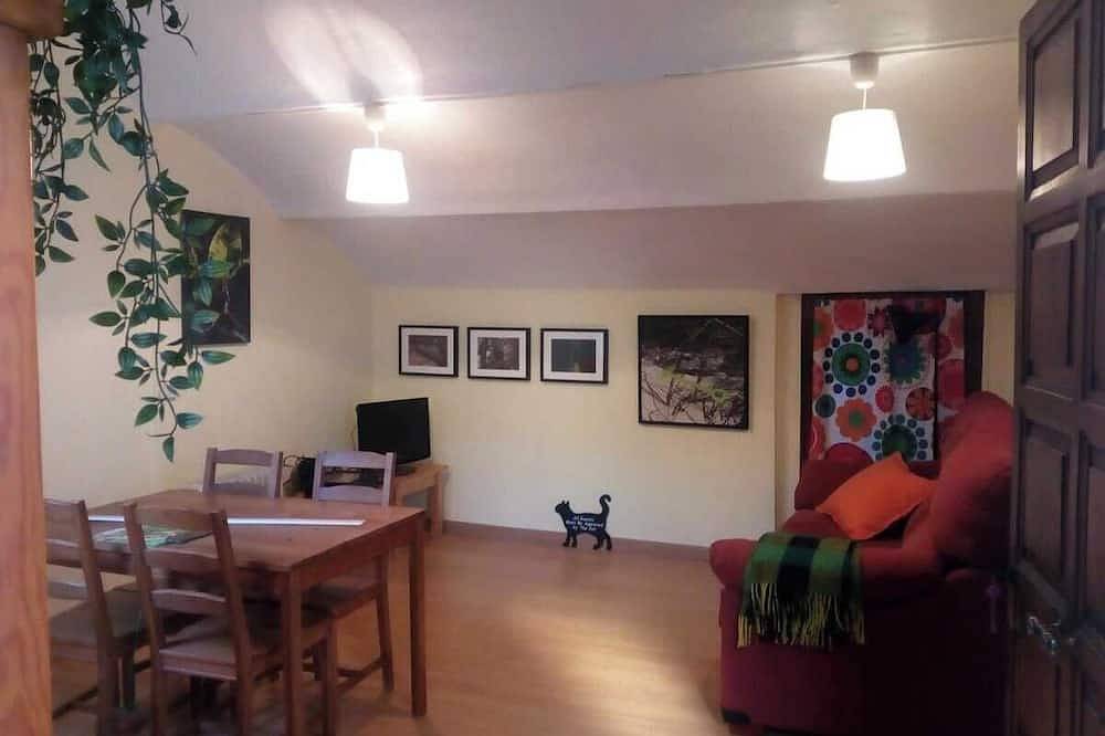 Ganze Wohnung, 202A Ático con encanto - Centro Villaviciosa in Villaviciosa, Costa Verde (Spanien)