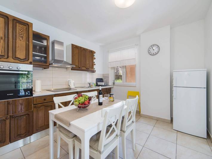 Ganze Wohnung, Apartments Ema-Two Bedroom Apartment with Sea View ( Perla ) in Rogotin, Dubrovnik-Neretva
