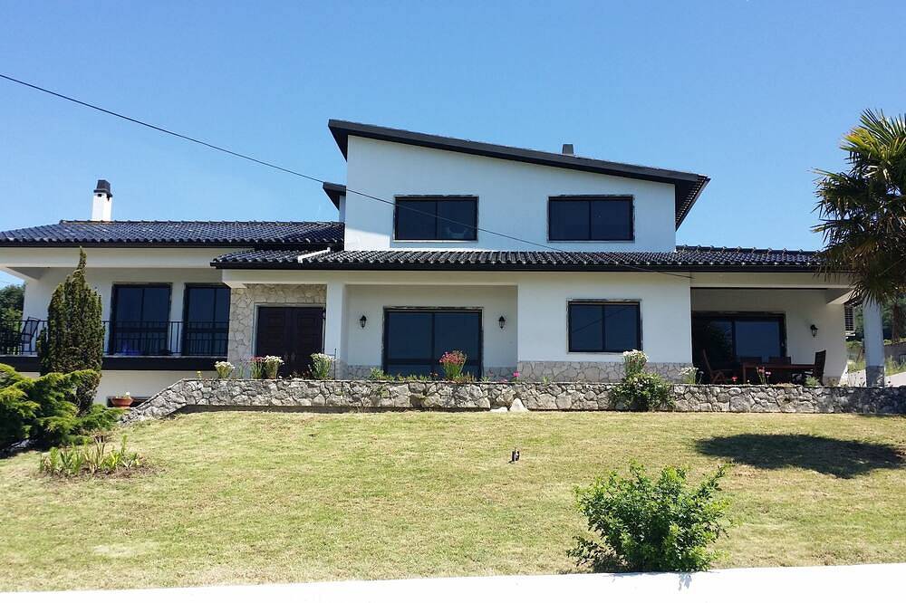 Ganze Wohnung, Luxuriöses, unabhängiges Apartment für 4 Personen im Erdgeschoss 'A Orquidea' in Santa Catarina, Leiria District