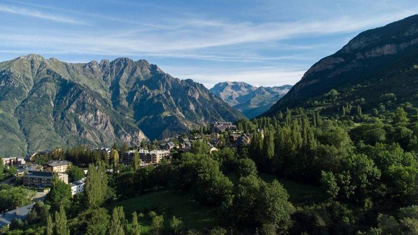 Hôtel pour 2 personnes, avec vue et piscine ainsi que sauna et jardin