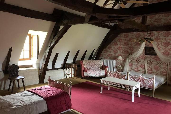 Gîte pour 15 personnes, avec jardin à Ligré - 2