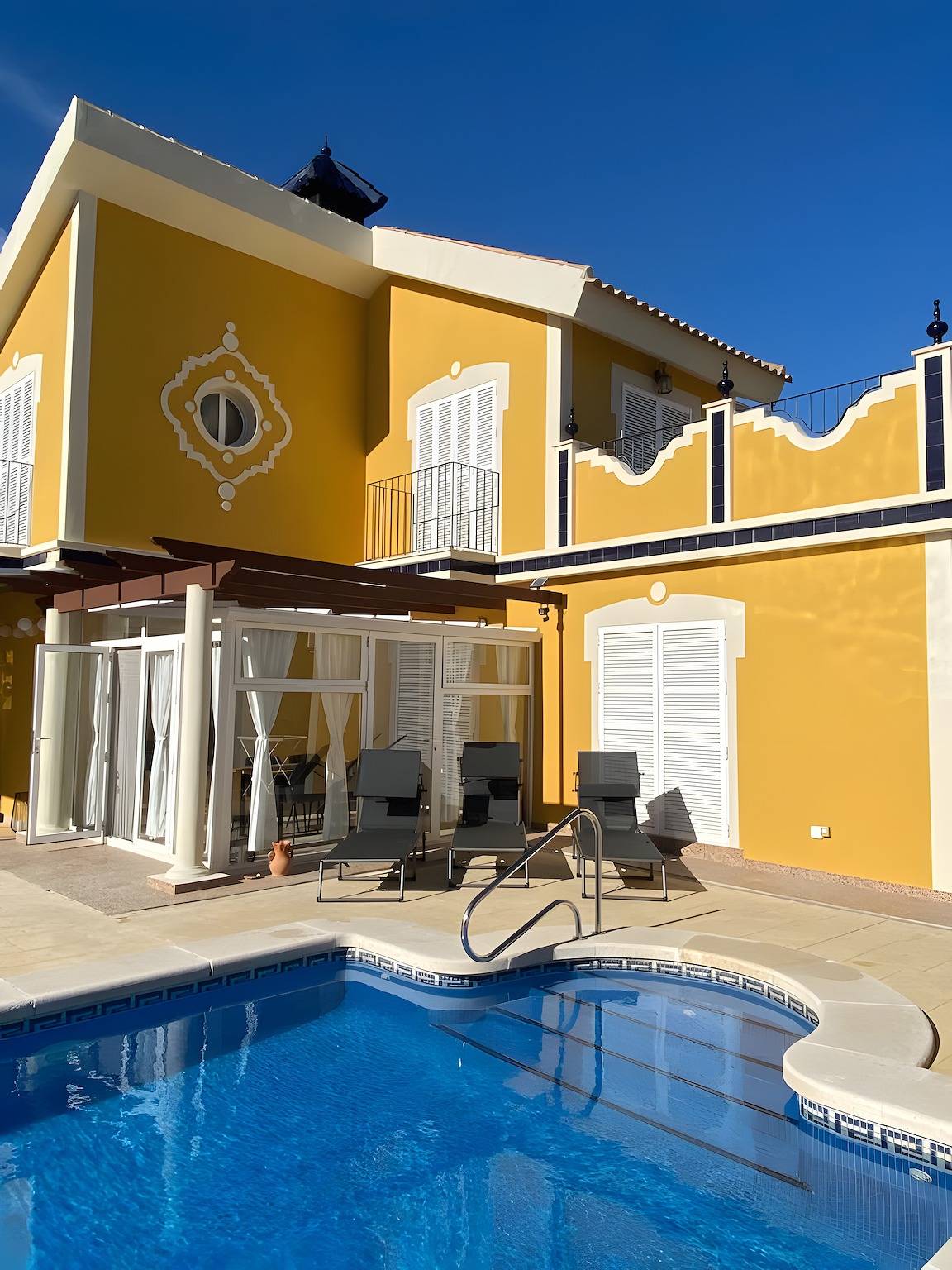 Holiday Home 'Sophie Mit Großem Pool' with Mountain View, Wi-Fi and Air Conditioning in Mazarron Country Club, Mazarrón