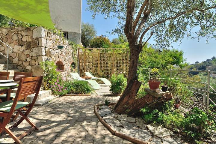 Villa für 8 Personen, mit Balkon