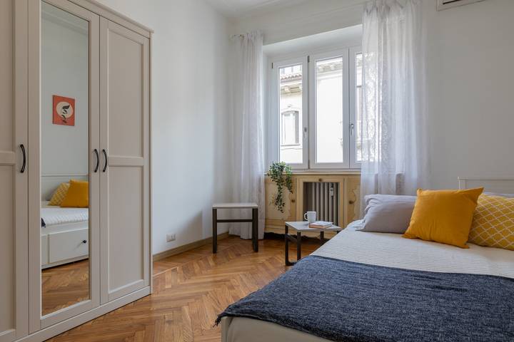 Location de vacances pour 5 personnes, avec balcon à Turin