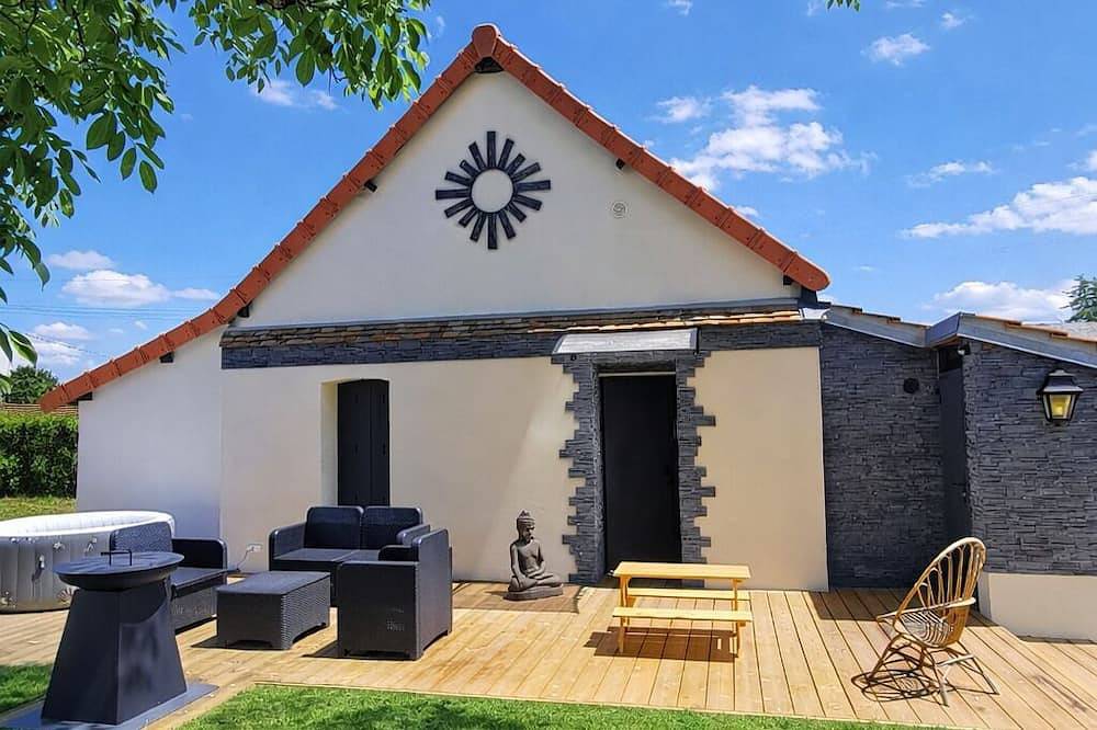 La Demeure du Faon – Luxus-Ferienhaus 4–6 Pers. mit Jacuzzi & Pool in Chaon, Sologne