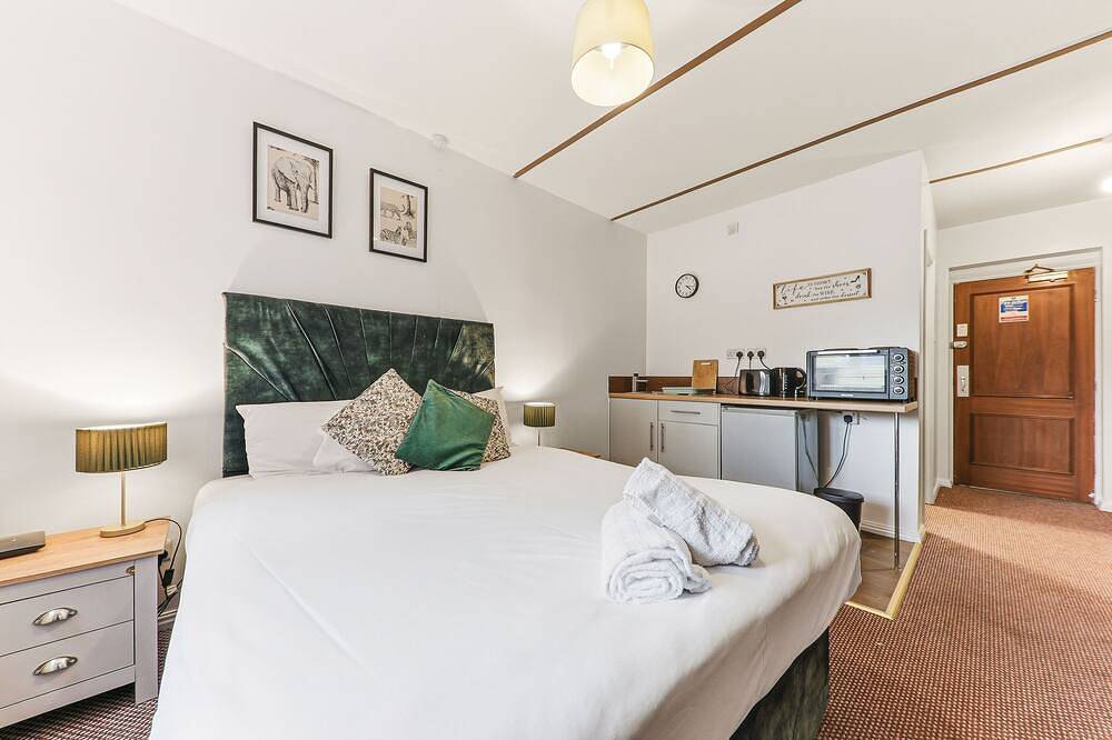 Entire apartment, Hayy Studios at Castleford in Wakefield, West Yorkshire