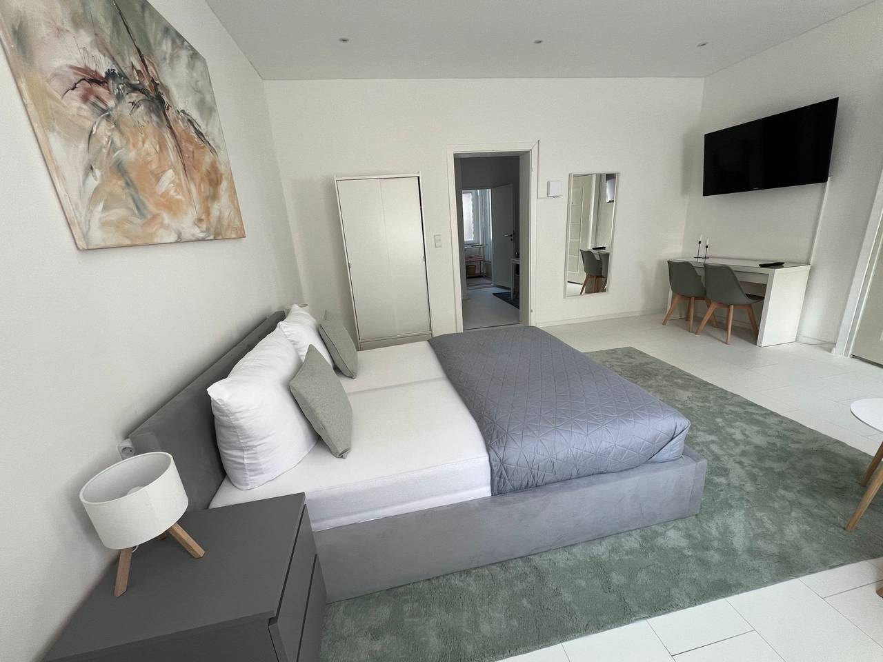 Entire apartment, Clean Apt. Studio in Neuss, Düsseldorf region