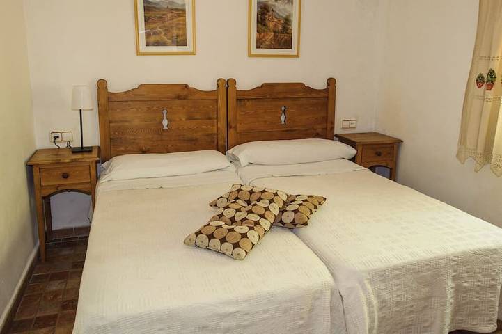 Ganze Wohnung, Ferienhaus Molino Jaraiz für 8 Personen, Batan Rio Tus in Yeste, Calares del Mundo y de la Sima