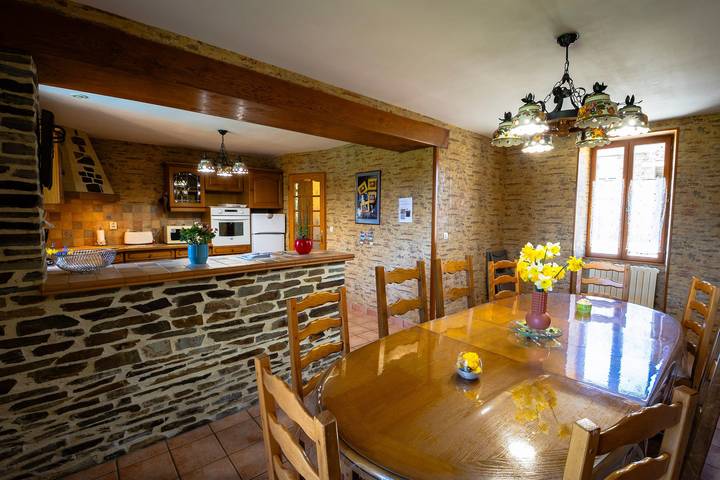 Ferienhaus für 10 Personen, mit Garten und Seeblick in Frankreich - 4