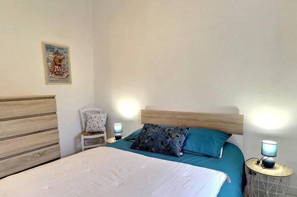 Gîte « La Cabane » avec jardin partagé et Wi-Fi in Chazeaux, Parc naturel régional des Monts d'Ardèche