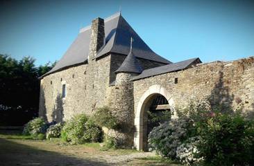 Gîte pour 4 personnes, avec jardin à Ploërmel