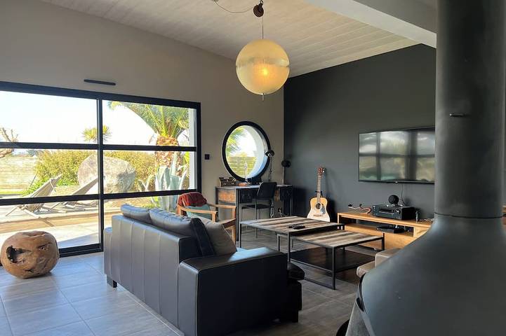 Location de vacances pour 8 personnes, avec jardin, animaux acceptés dans Plage Vougot Plouguerneau - 4