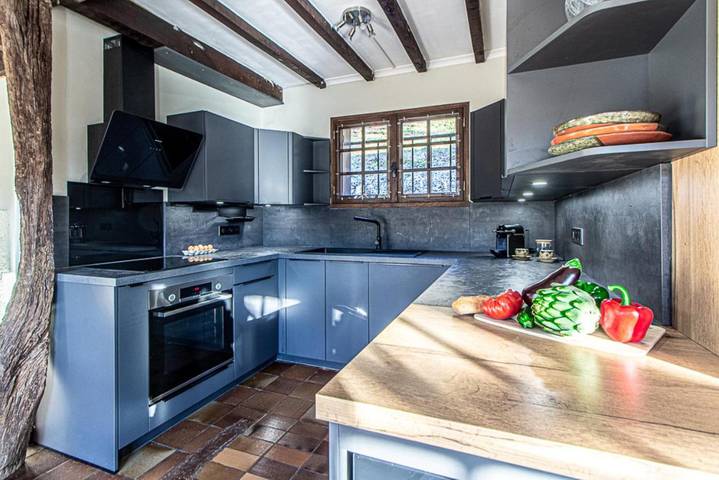 Location de vacances pour 6 personnes, avec Balcon et Terrasse ainsi que Jardin et Piscine à Catus - 4