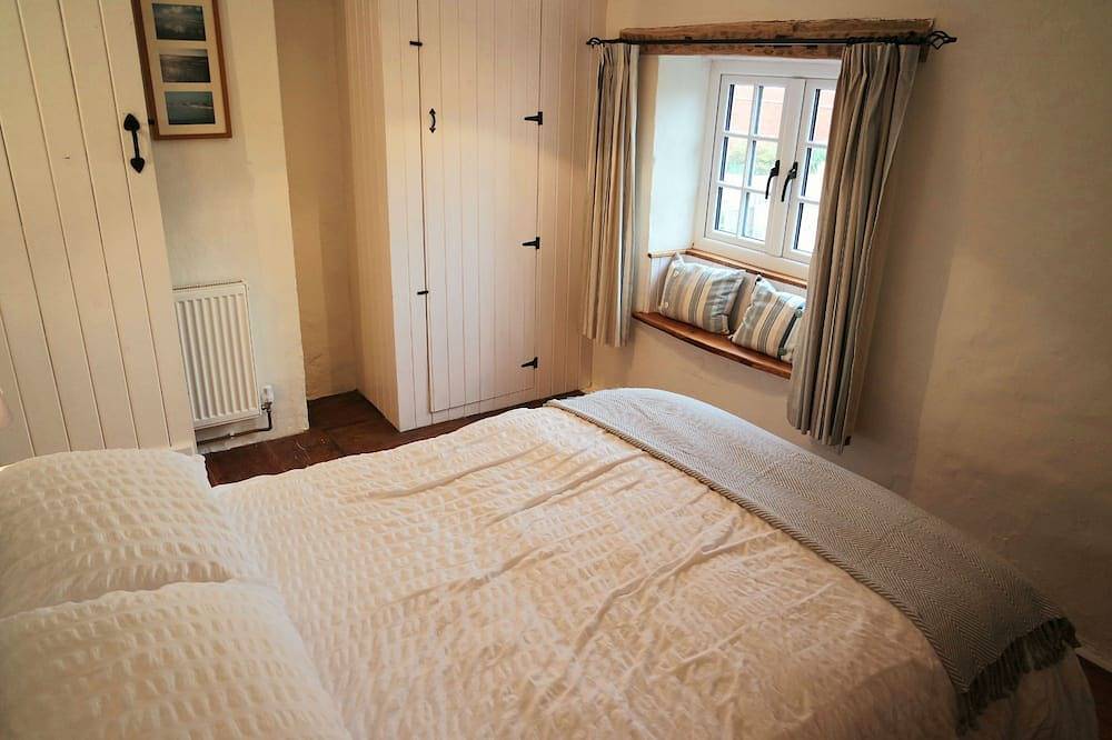 Moongazer Cottage Heacham in Heacham, Norfolk Coast