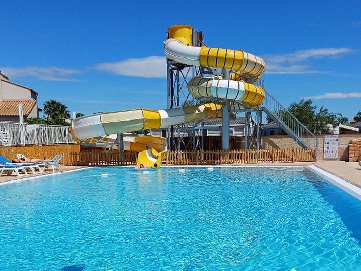 Camping pour 6 personnes, avec piscine et terrasse à Saint-Cyprien - 2