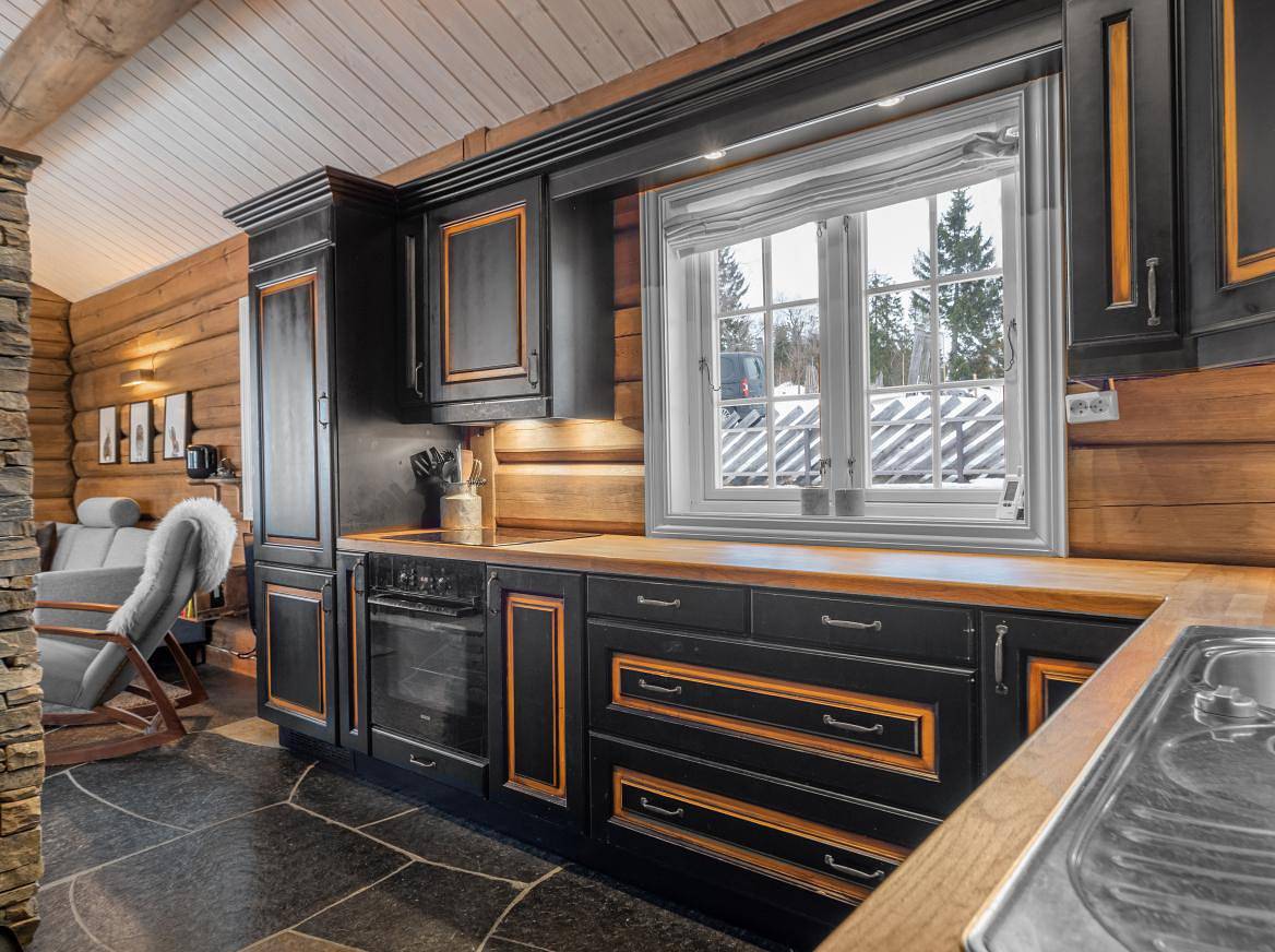 Ferienhaus für 8 Personen mit Terrasse in Løten
