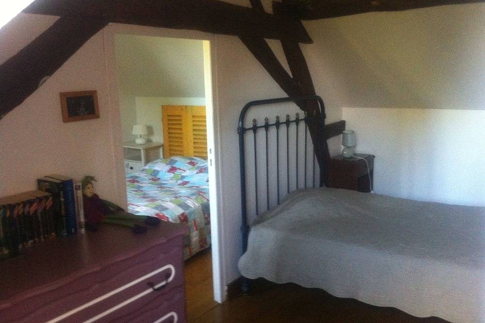 La maison d'Agnes en Haute Bourgogne in Jully, Arrondissement d'Avallon