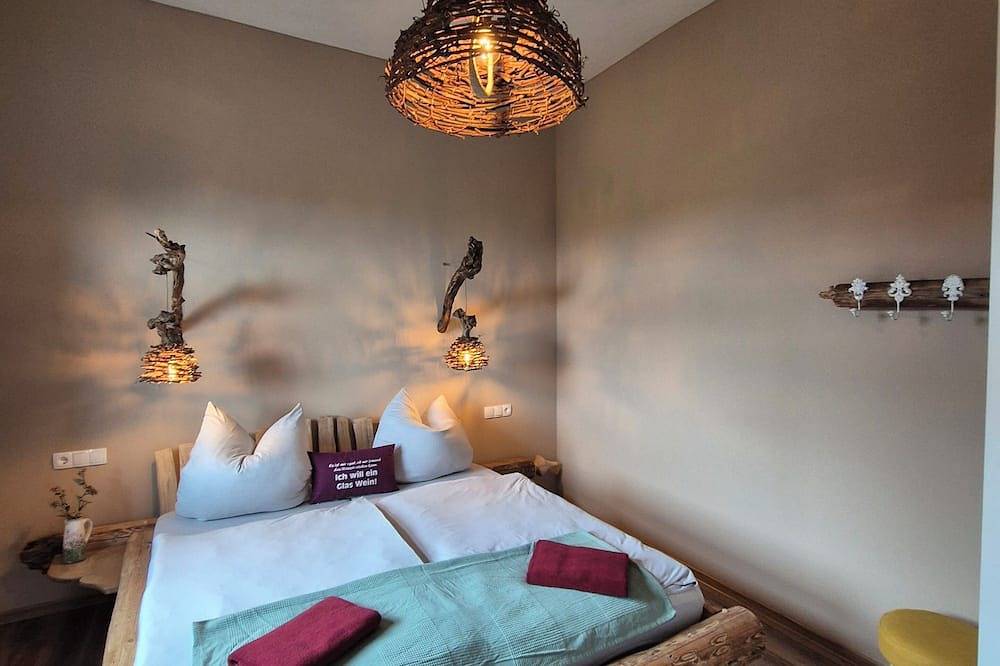 Ganze Wohnung, Urlaub beim Winzer im Unstrut-Tal! in Laucha an der Unstrut, Saale-Unstrut