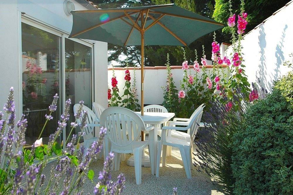 Ganze Ferienwohnung, Charming seaside house with garden - parking in La Couarde-sur-Mer, Ile de Re