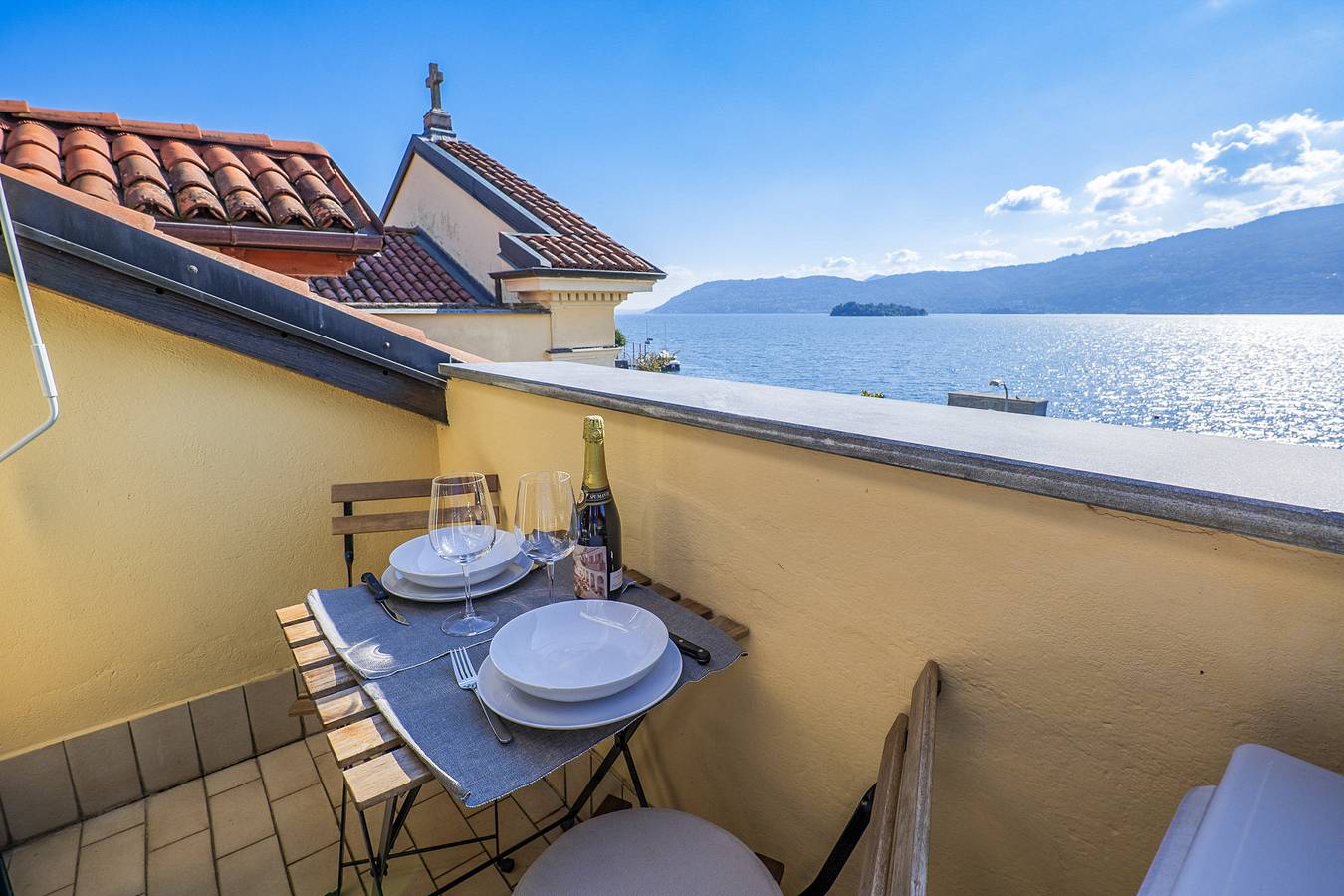 Entire apartment, Casa Motti in Verbania, Comune di Verbania