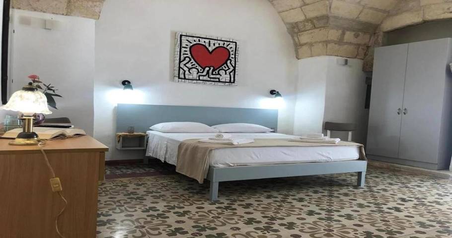 Casa vacanza per 2 persone, con panorama e balcone in Carpignano Salentino