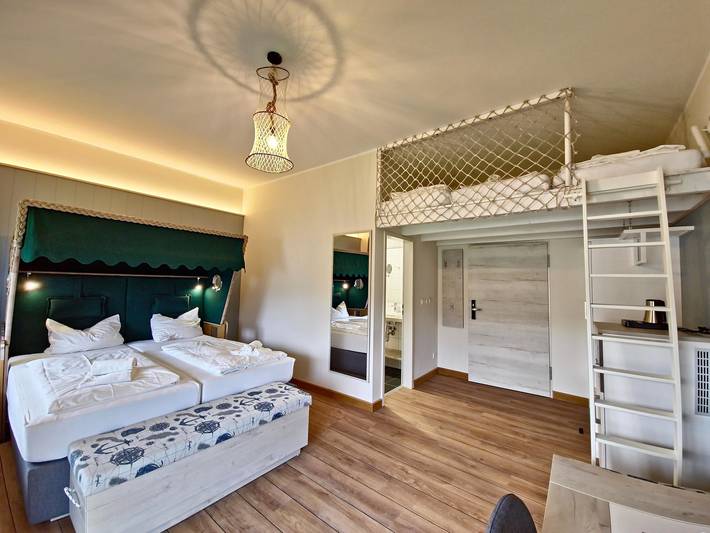Ferienwohnung für 5 Personen, mit Balkon/Terrasse und Pool sowie Sauna in Hohenkirchen (Wangerland)