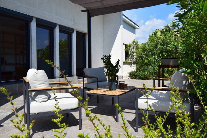 Location de vacances pour 5 personnes, avec jardin à Colayrac-Saint-Cirq