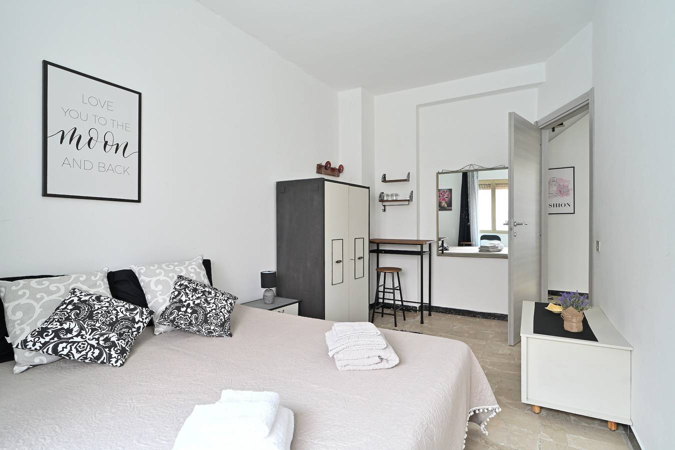 Ferienhaus "Jerzu Centro" mit privater Terrasse und Balkon in Jerzu, Barbagia