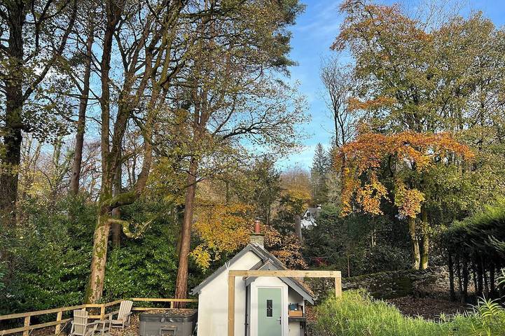 Cottage for 2 people, with hot tub and garden as well as terrace in the Lake District