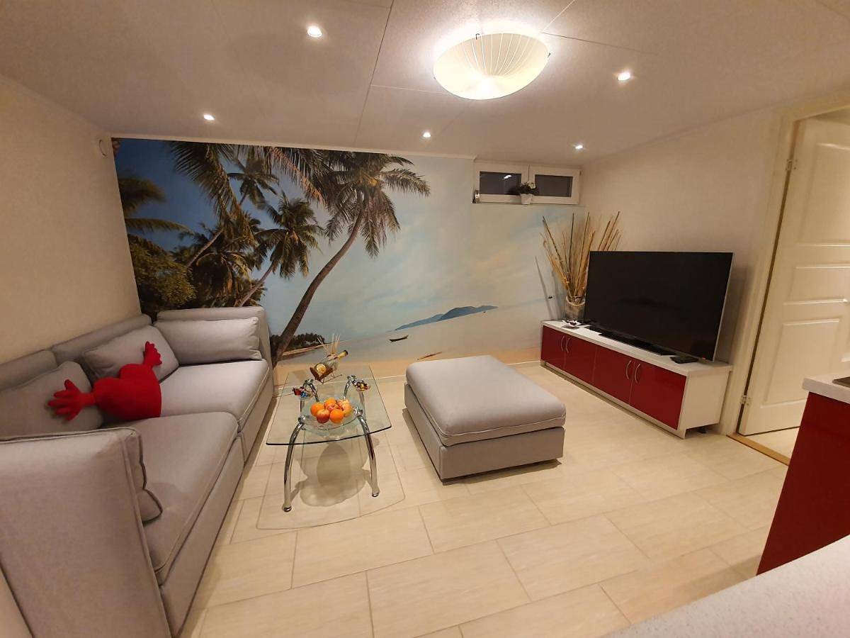 Appartement entier, Cozy apartment with garden in Huddinge, Mer Baltique suédoise
