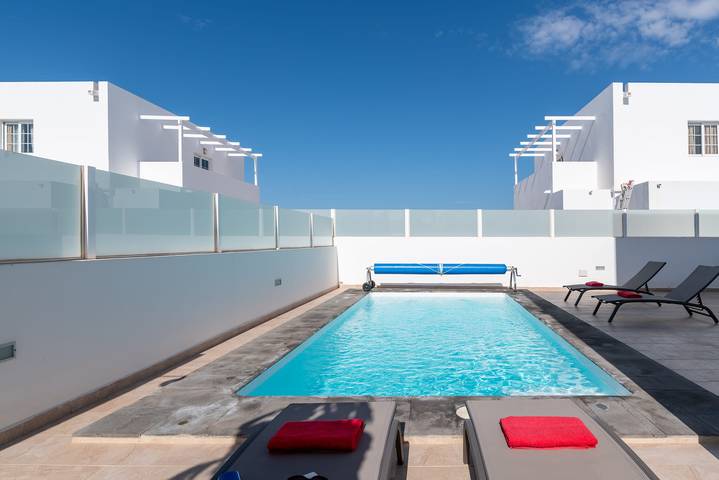 Casa rural para 6 personas, con jardín en Playa Blanca - 2