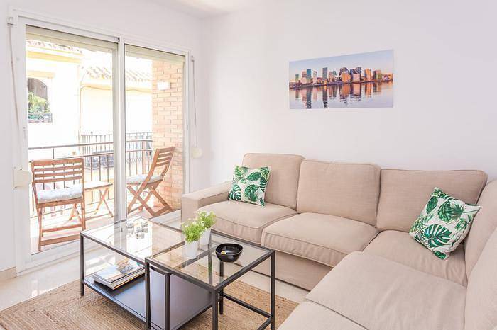 Entire apartment, Nice & Modern 3Br Fuengirola Centre - Wifi/Ac/Beach in Fuengirola Centre, Fuengirola