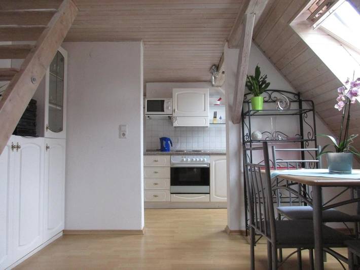 Ferienwohnung für 2 Personen, mit Terrasse und Garten sowie Ausblick in Albstadt