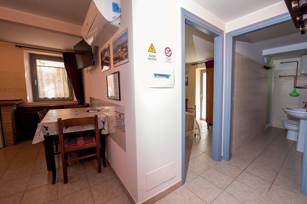 Ganze Wohnung, Guardea, apartment to reach Orvieto in 20 minutes in Guardea, Terni Provinz