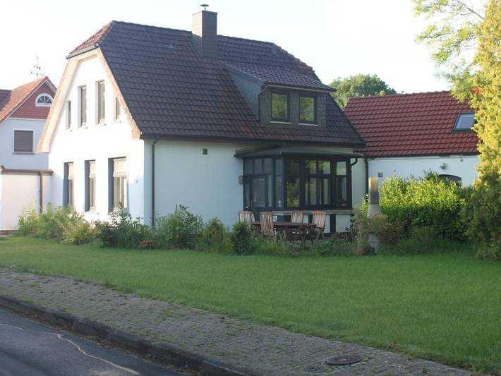 Ferienhaus für 5 Personen, mit Terrasse und Garten