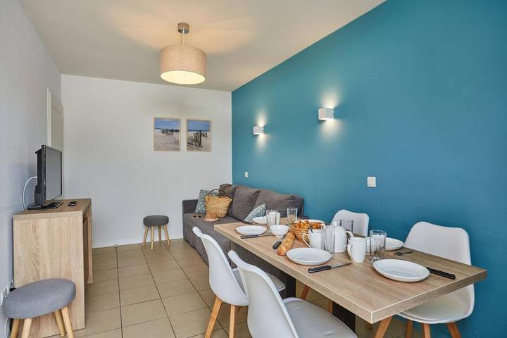 Parc de vacances pour 4 personnes, avec piscine, animaux acceptés en Charente-Maritime - 2