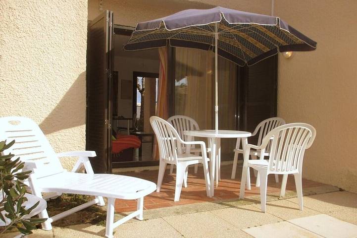 Location de vacances pour 4 personnes, avec piscine dans Leucate naturiste