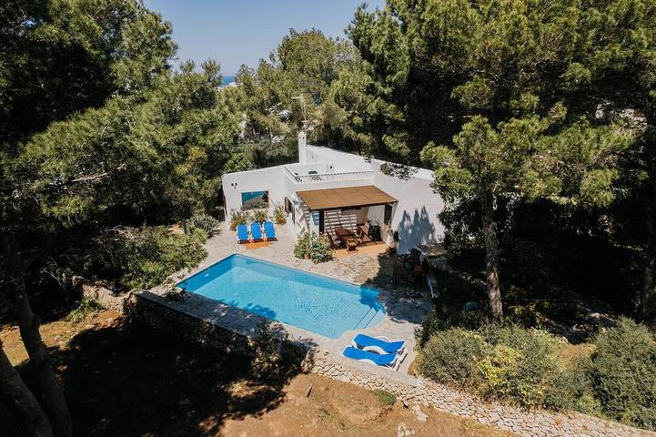 Ferienhaus für 5 Personen, mit Terrasse und Garten in Cala Morell