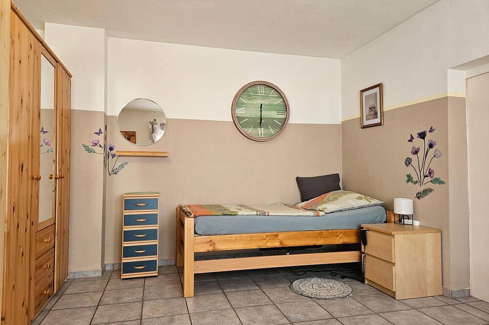 Ganze Wohnung, App O1, 2- 3 Personen, 23km bis Frankfurt – Nord in Ober-Mörlen, Wetterau