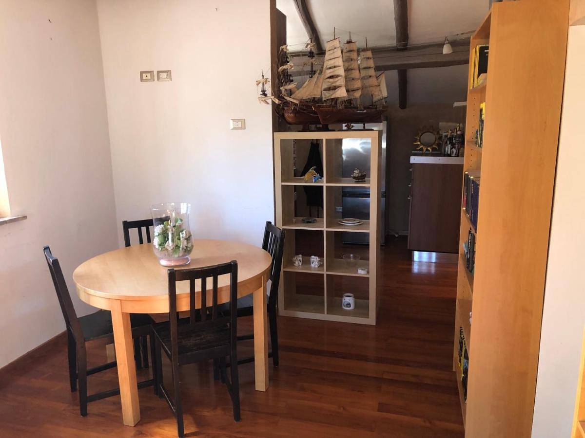 Appartamento intero, Apartment in Sacrofano, Provincia di Roma