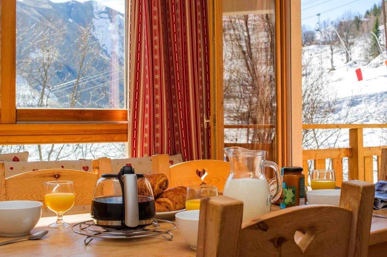 Three-Bedroom Apartment in Saint-Sorlin-d'Arves, Région de Saint-Jean-de-Maurienne