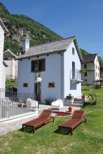 Gîte pour 3 personnes, avec jardin et terrasse dans Alpe Devero