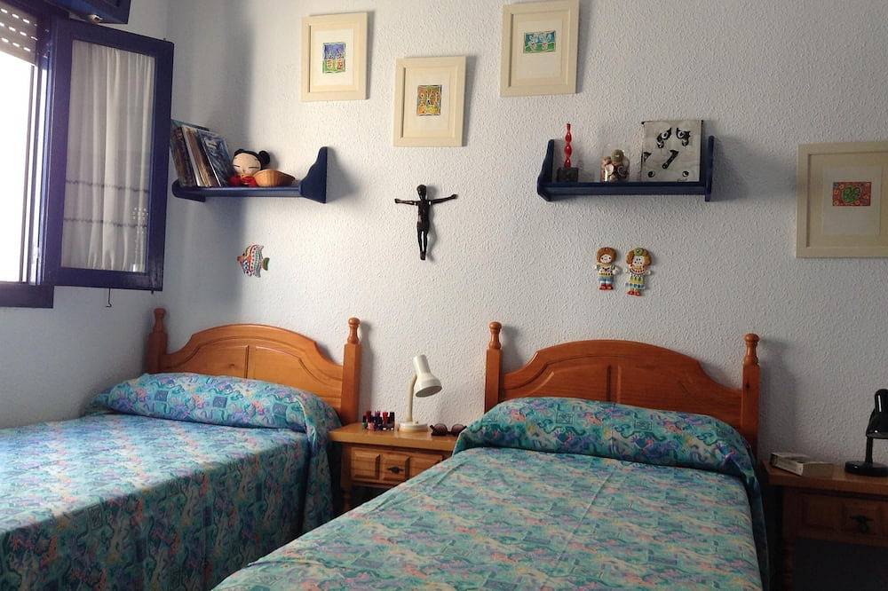 Entire apartment, Autumn in San Jose Apt 5 pax at 30 m beach and magnificent terrace, Chimney in San José (Almeria), Níjar