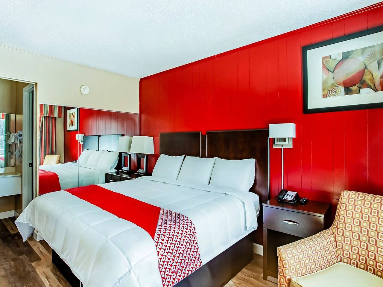 Entire apartment, King Bed | Non-Smoking in Ridgeland, Jasper County (SC)