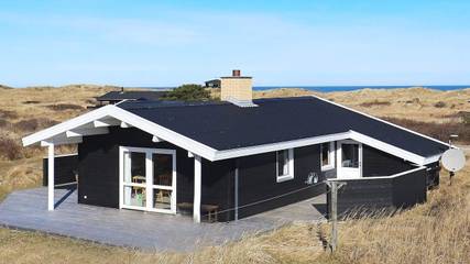 Ferienhaus für 6 Personen, mit Terrasse in Kjul Strand