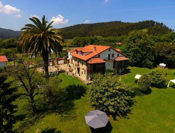 Apartamento entero, Apartamentos El Majuelo in Bárcena de Cicero, Costa de Cantabria