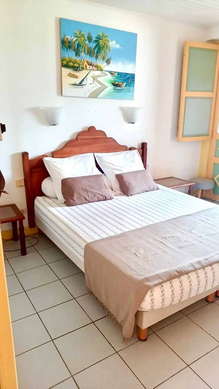 Ganze Wohnung, Charmantes Apartment in Sainte-Anne | 30 m² | Balkon und Garten in Sainte-Anne, Martinique