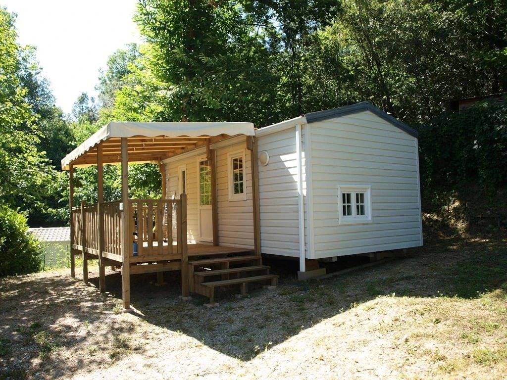 Zecamping 4* familial piscine mobil-home Tv Bbq clim 16m2 2 pers in Mialet, Cevennen