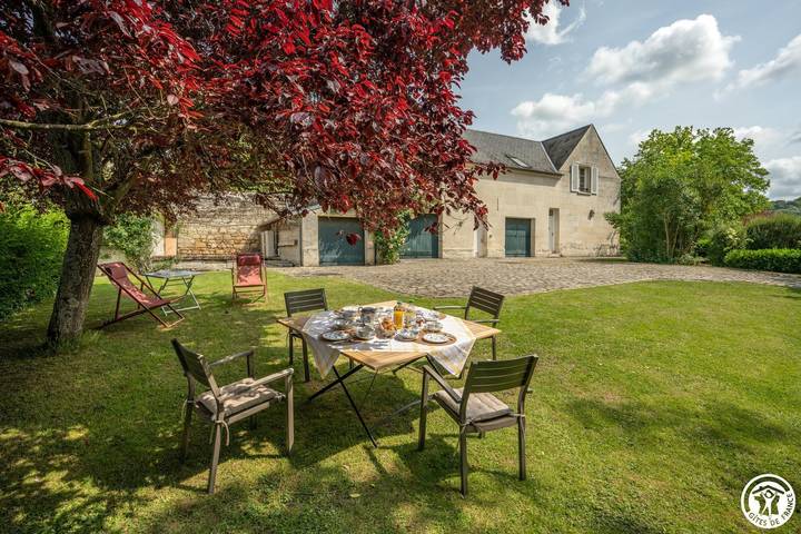 Gîte pour 4 personnes, avec jardin dans Attichy