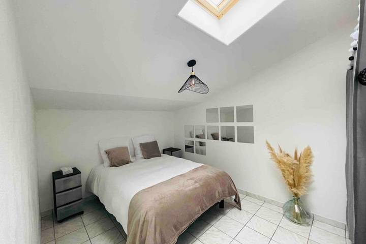 Location de vacances pour 4 personnes, avec jardin à Asnières-la-Giraud - 2